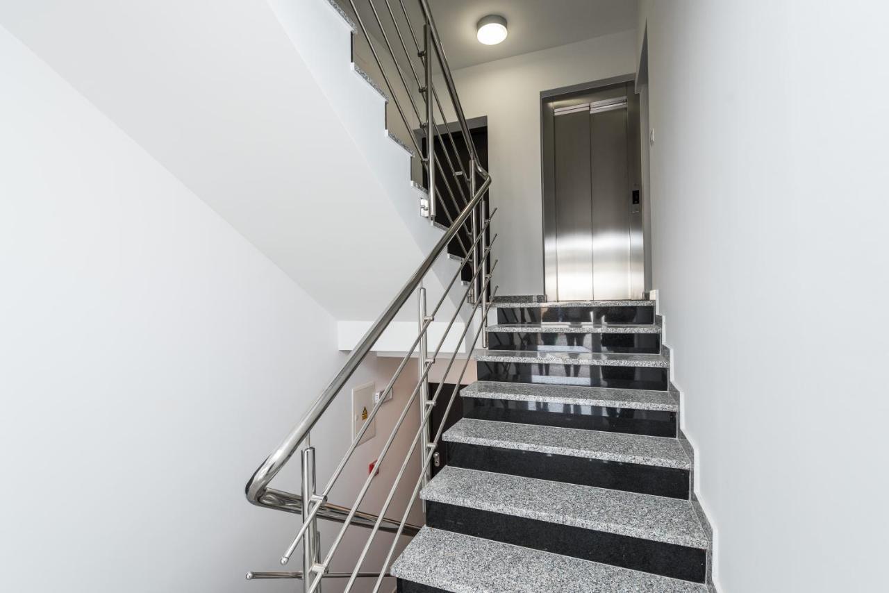 Zoran Brand New Modern Apartments Мандре Экстерьер фото